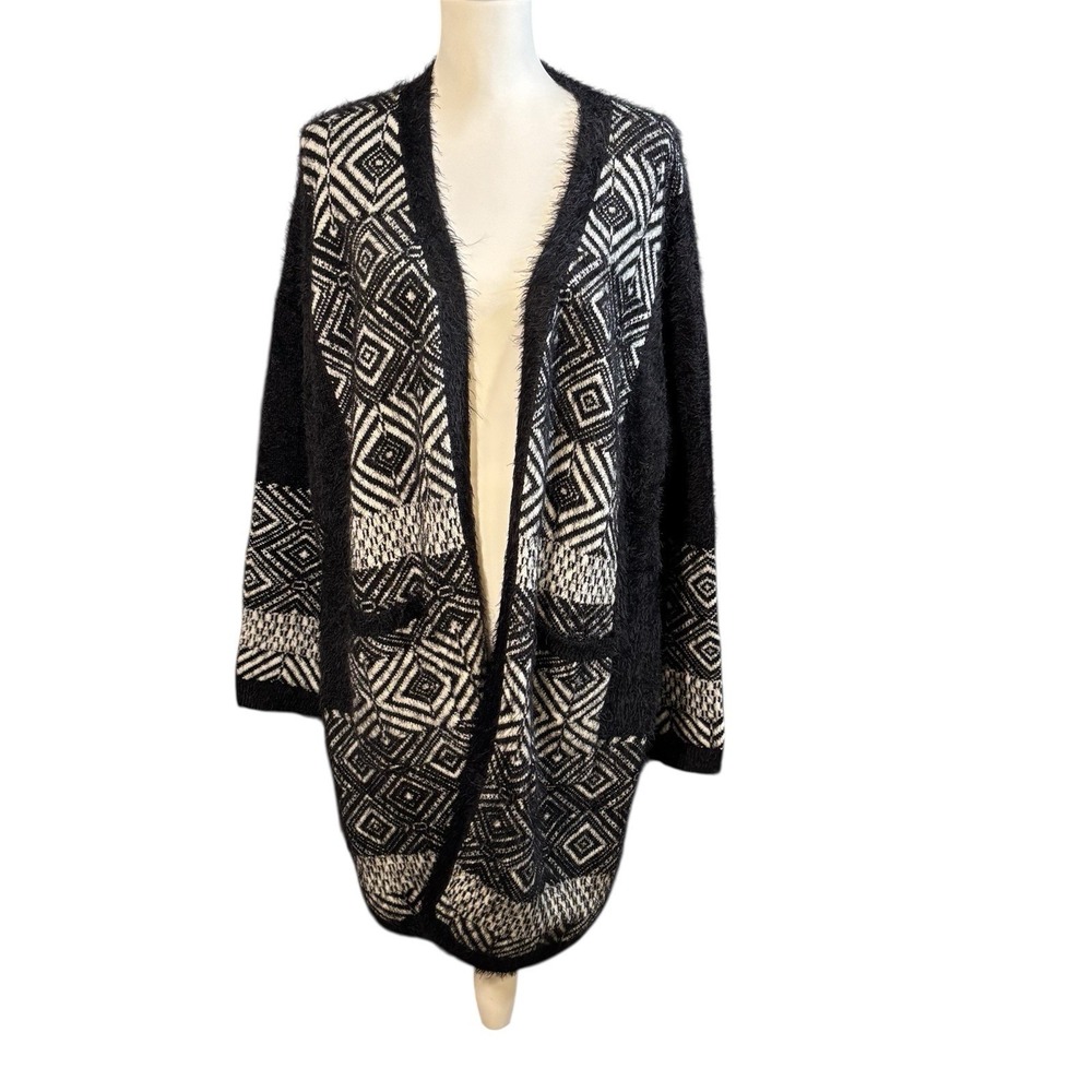 MaxSport Black and‎ White Eyelash Long Duster Cardigan Abstract Size XLarge Cozy